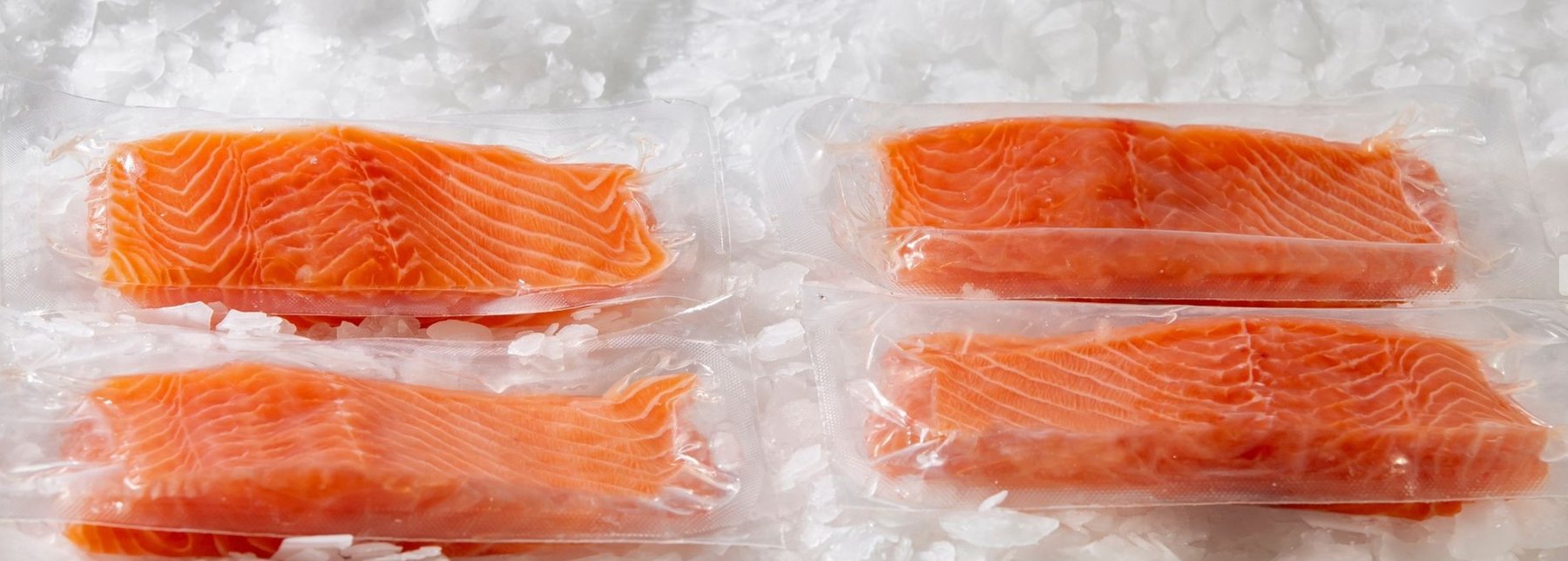 Frozen salmon portions in IVP packaging